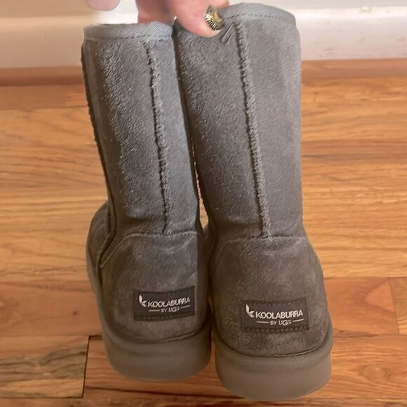 Koolaburra Gray Mid-Calf Boots with Plush Lining - Picture 4 of 8